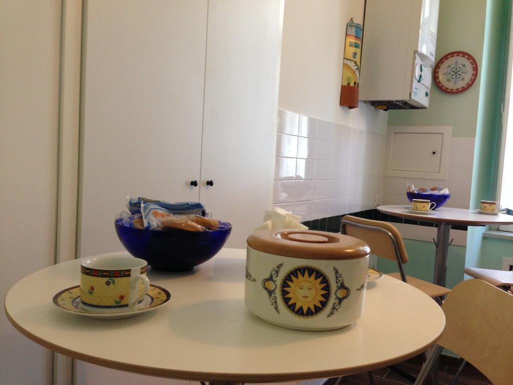 נאפולי Casa Mimmi B&B חדר תמונה