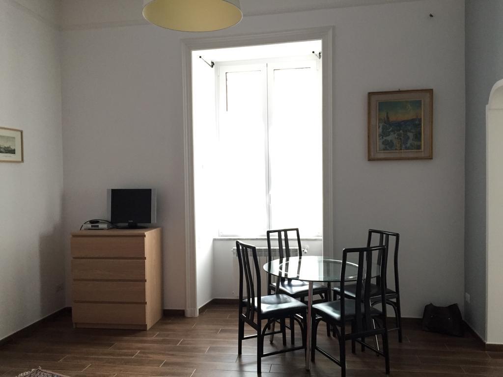נאפולי Casa Mimmi B&B מראה חיצוני תמונה